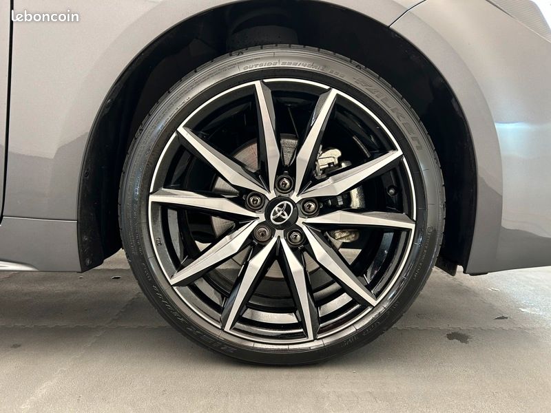Toyota corolla touring sports Hybride 2.0L 178 GR Sport (image 9)