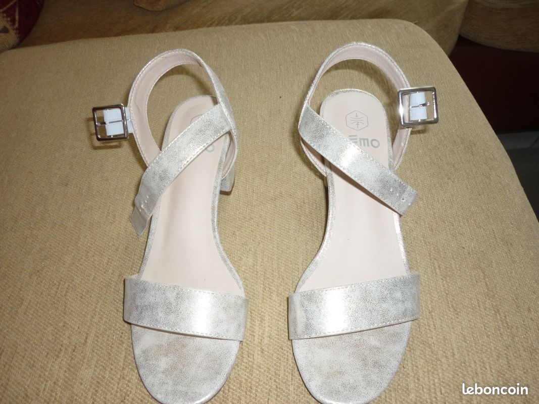 Nu pied GEMO T39 Chaussures