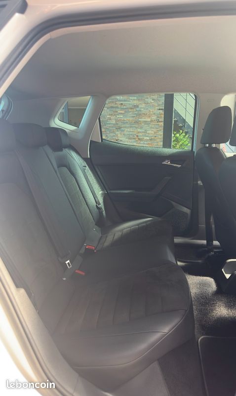Seat arona 1.6 tdi 95 style business dsg bva (image 21)