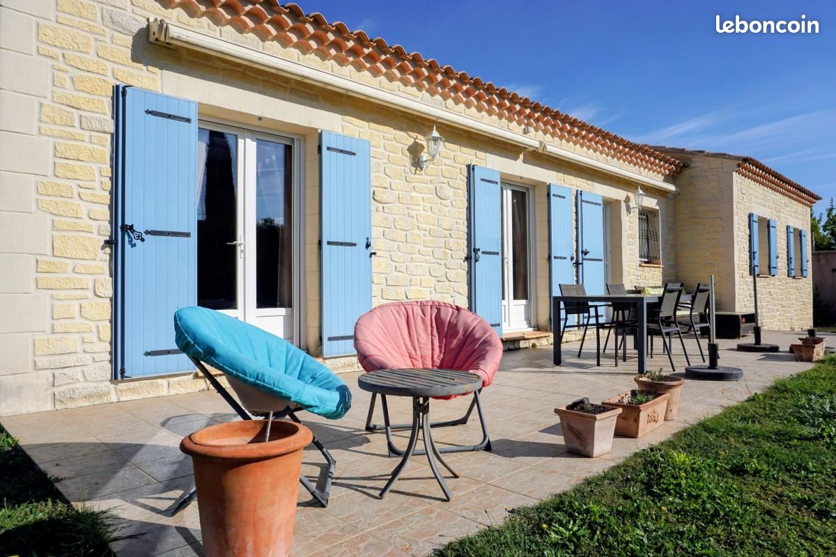 Maison 4 pièces 108 m² · à Rochefort-du-Gard · 108 m² · 415 000 €