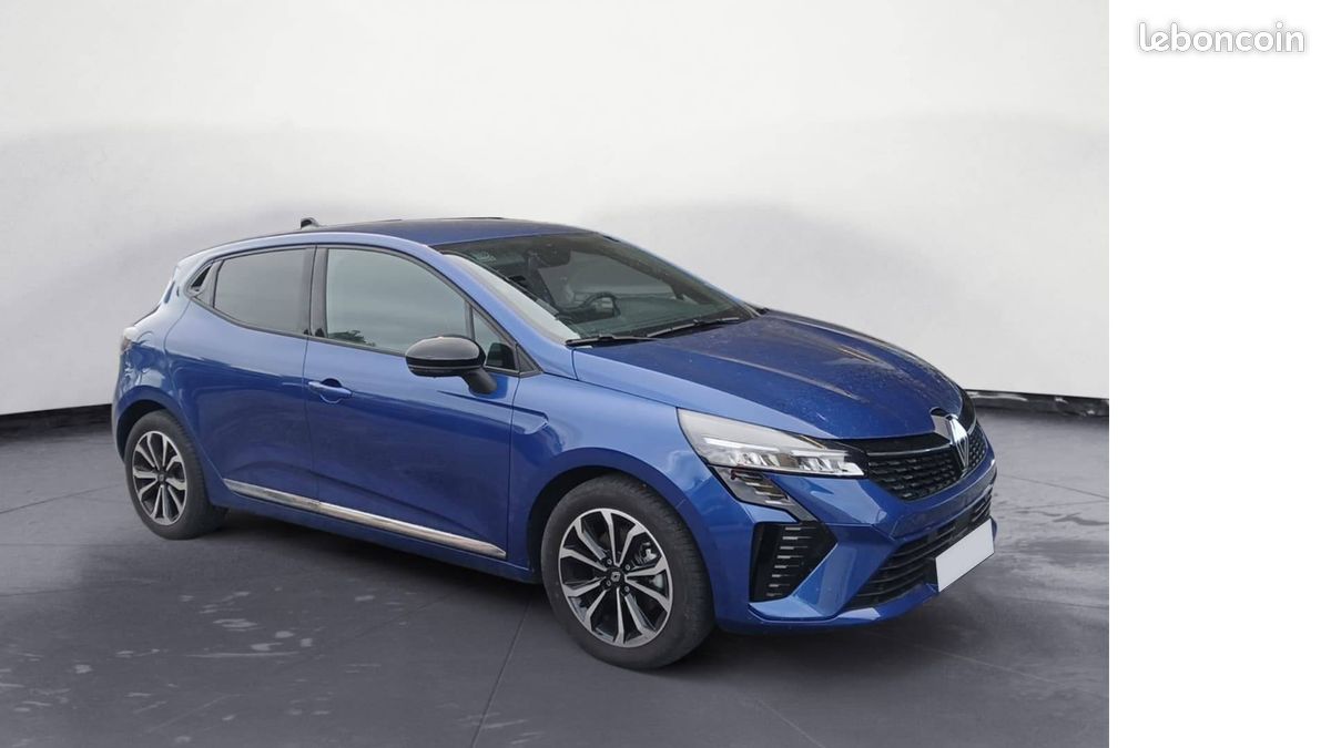 Renault clio e tech full hybrid 145 ch gsr2 techno (image 3)