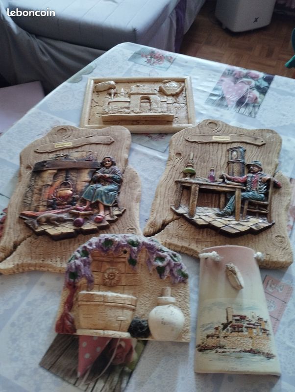 Cadre à accrocher au mur (image 1)