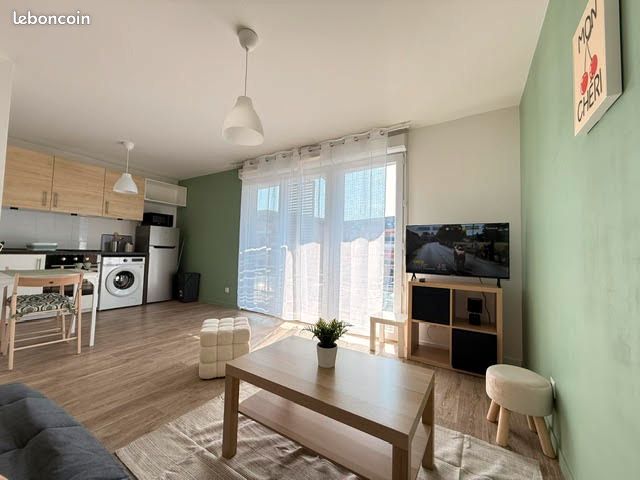Appartement 1 pièce 30 m² · à Corbeil-Essonnes · 30 m² · 720 €