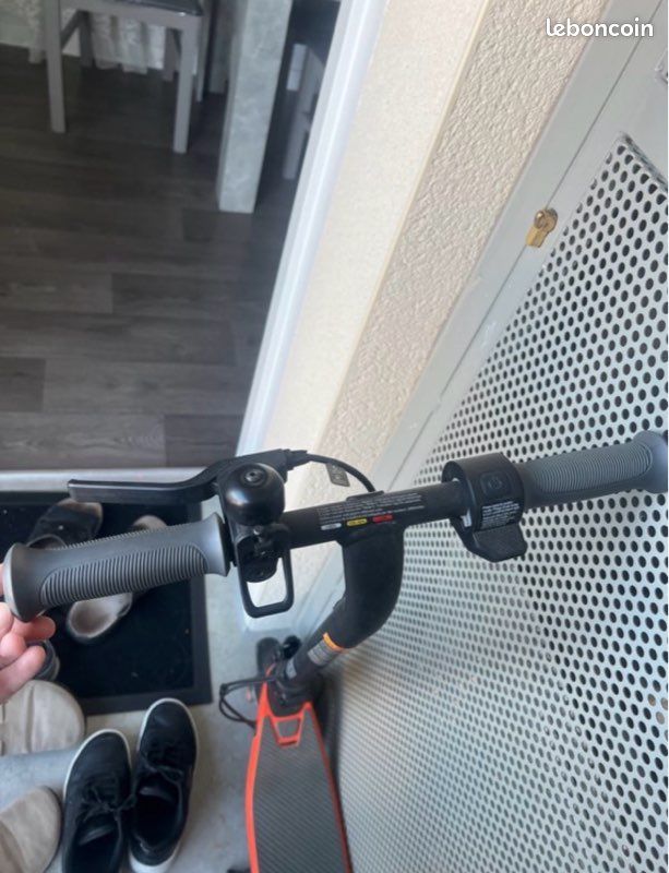 Trottinette électrique (image 4)
