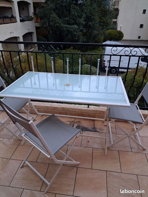 Appartement 1 pièce 40 m² · à Saint-Cyr-sur-Mer · 40 m² · 249 000 €