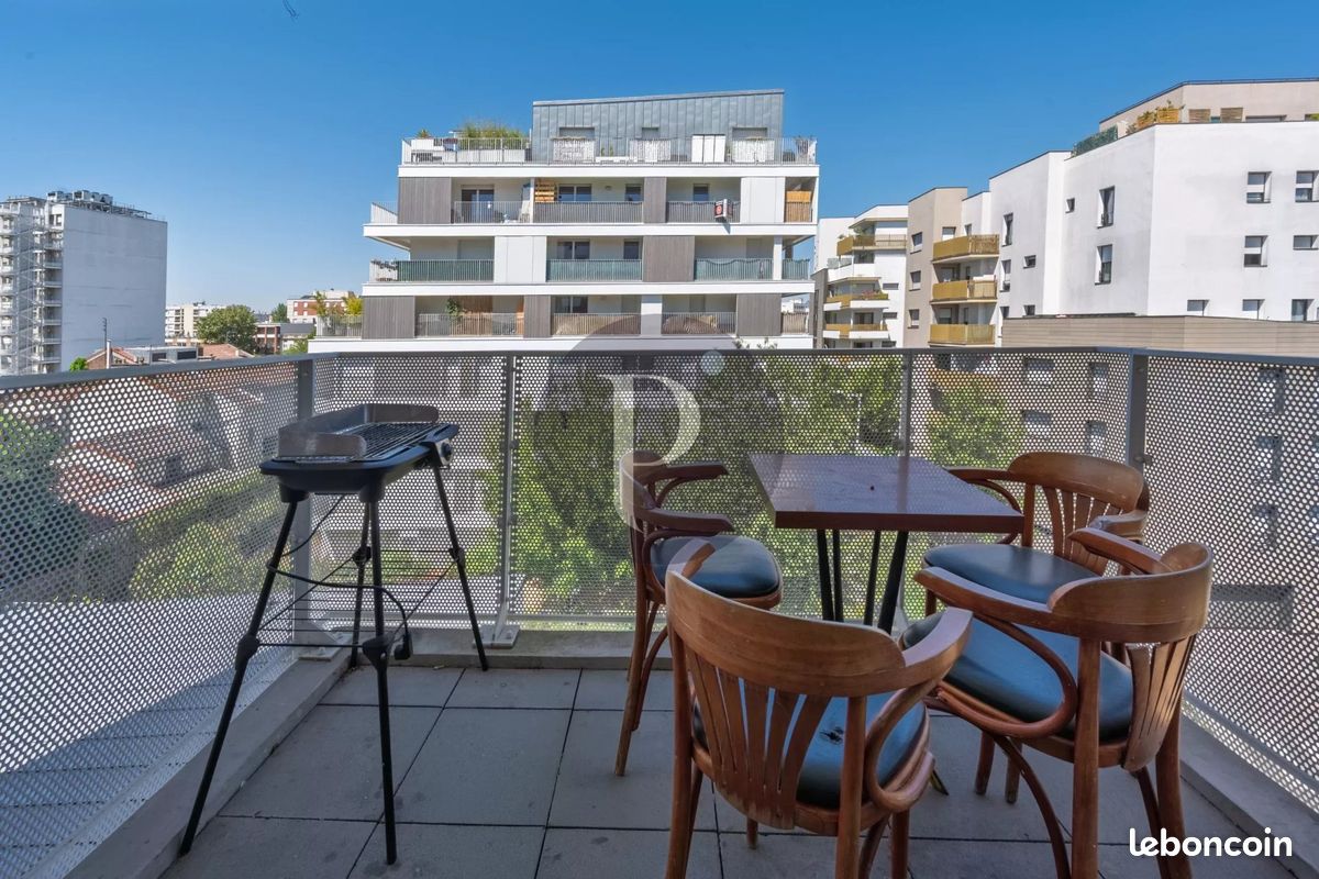 Appartement 2 pièces 45 m² · à Gentilly · 45 m² · 299 000 €