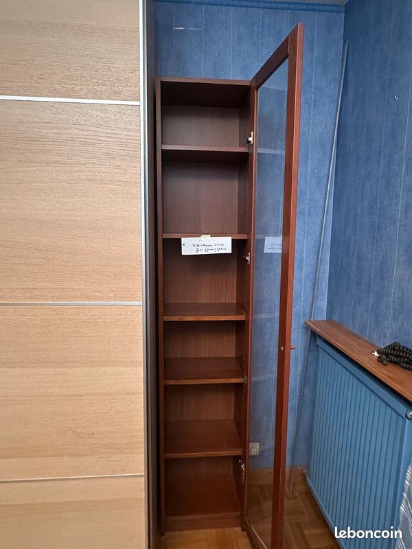 Vitine ikea (image 1)