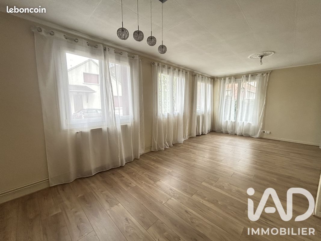Maison 5 pièces 100 m² · à Sevran · 100 m² · 290 000 €