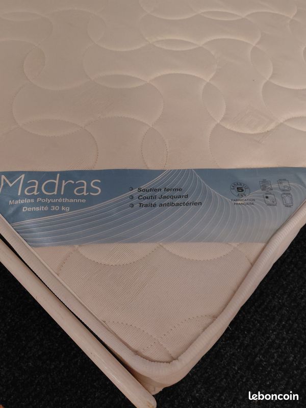 Lit sommier tapissier et matelas (image 5)