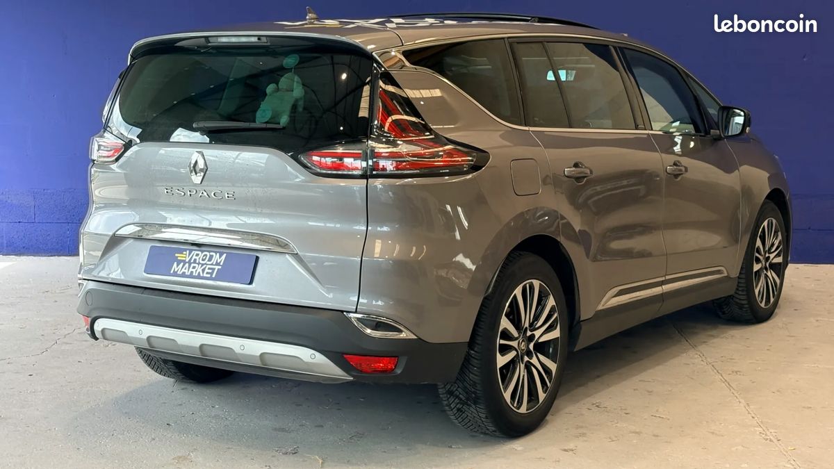 Renault Espace 2.0 dCi 200ch Initiale Paris - 7 places - Toit ouvrant - Sièges chauffants ventilés massants - Apple CarPlay - Régulateur adaptatif - Caméra de recul (image 5)