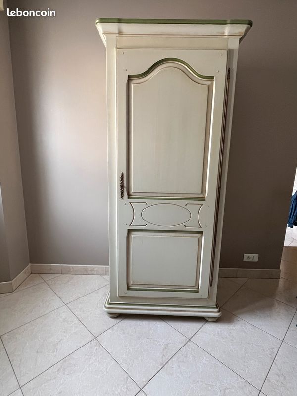 Jolie bonnetière en bois peint gris et vert (image 1)
