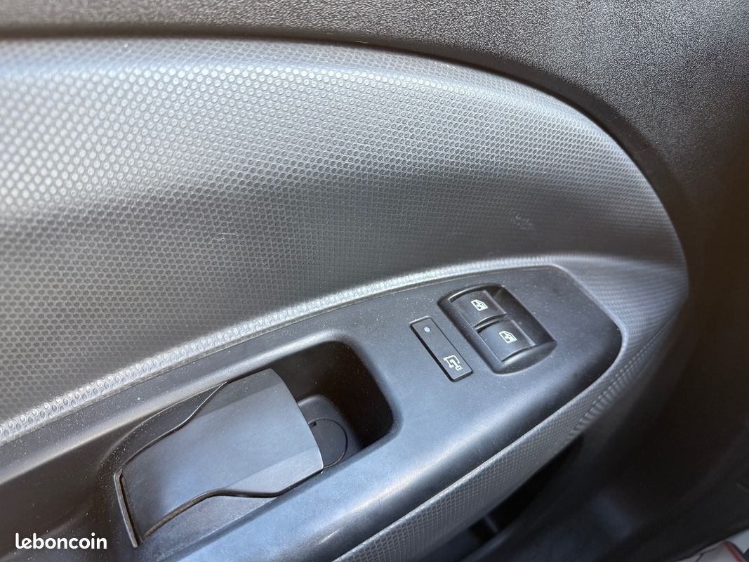 FIAT DOBLO 1.3 Multijet 16v 90 ch S/S DPF Team (image 19)
