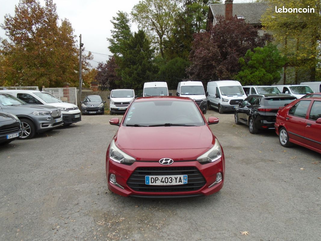 Hyundai i20 coupe 1.2 84 intuitive (image 3)