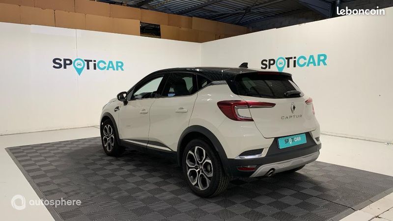 Renault Captur 1.3 TCe 130ch FAP Intens EDC (image 7)