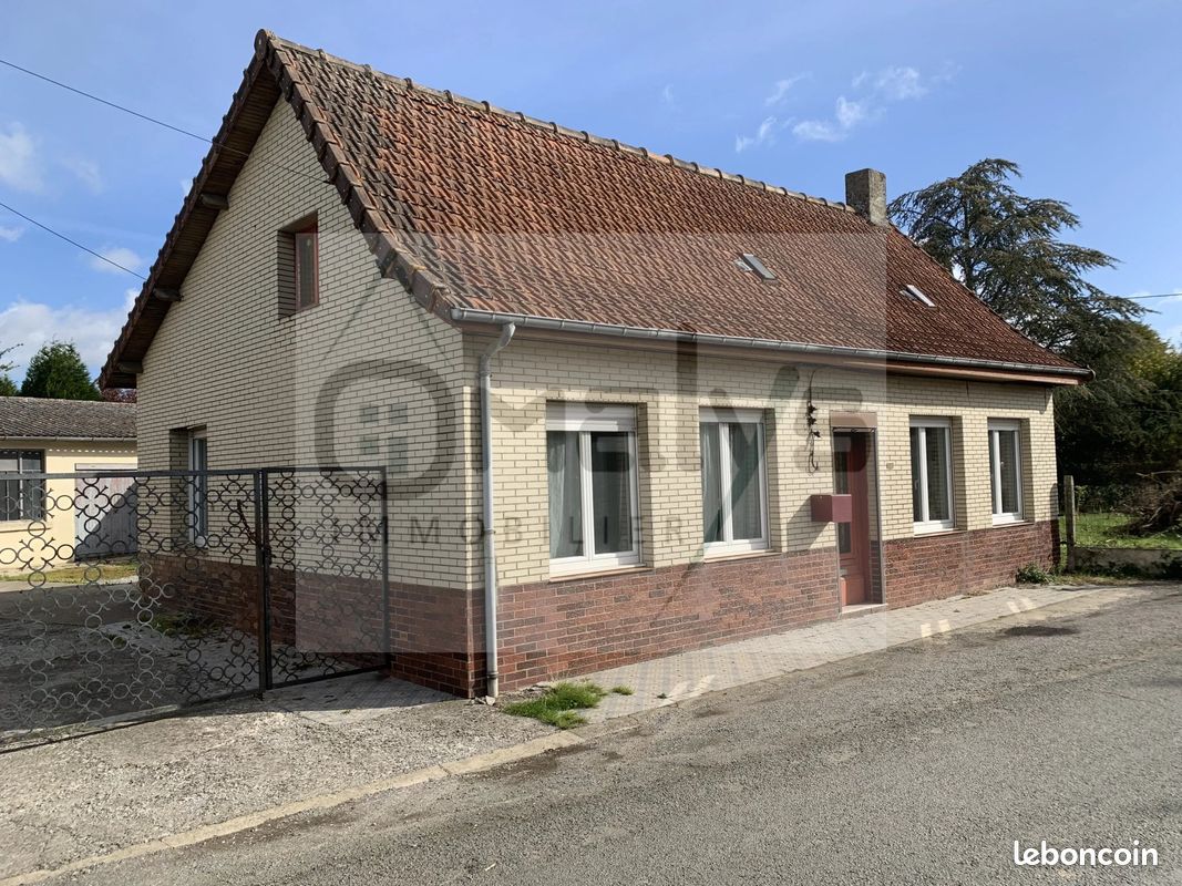 Appartement 3 pièces 136 m² · à Saint-Venant · 136 m² · 146 000 €
