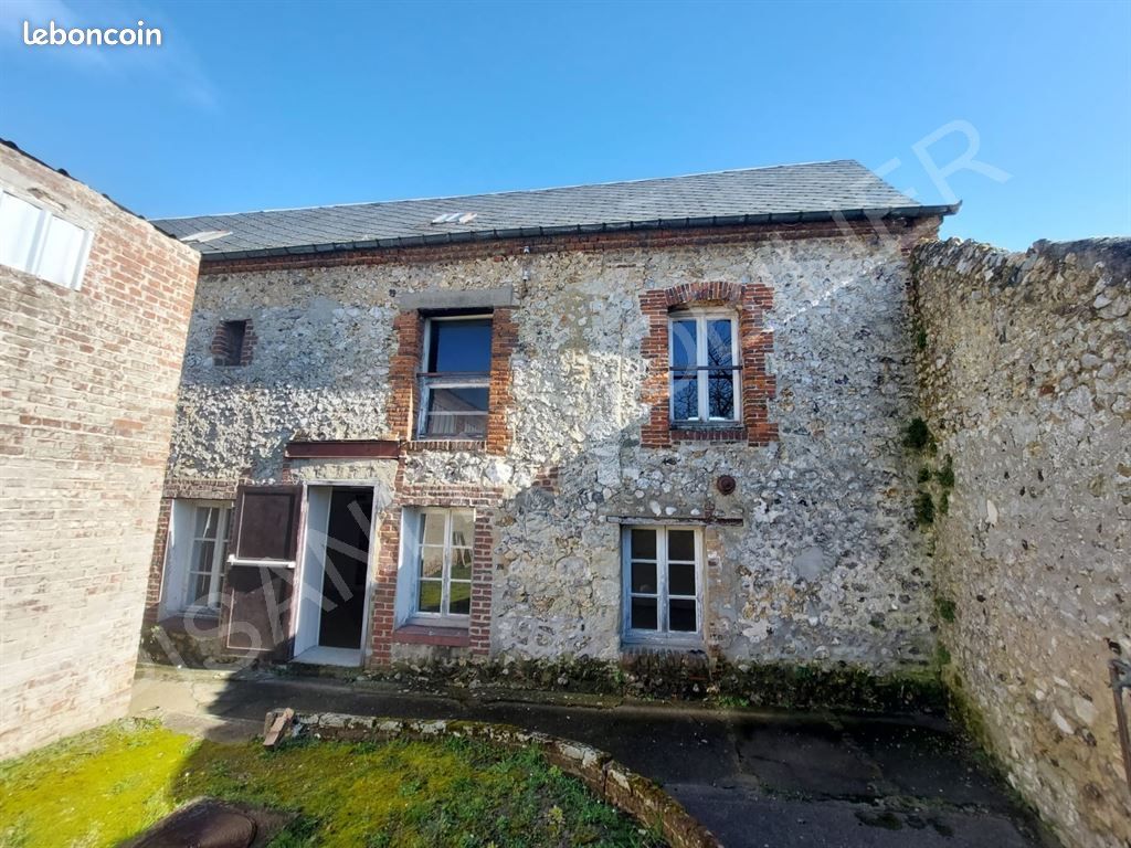 Immeuble 242 m² · à Fécamp · 242 m² · 170 000 €