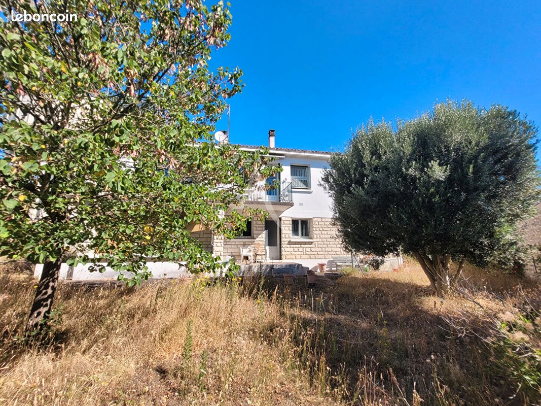 Maison 6 pièces 172 m² · à La Rochelle · 172 m² · 647 900 €