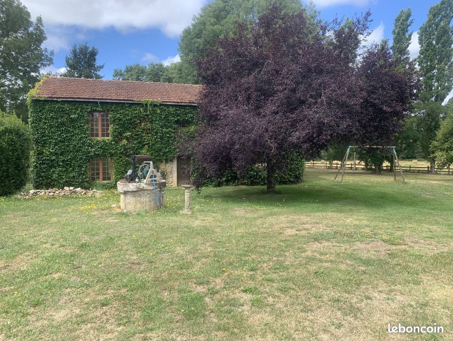 Maison de village 6 pièces 168 m² - Ambernac 16490 (image principale 1)