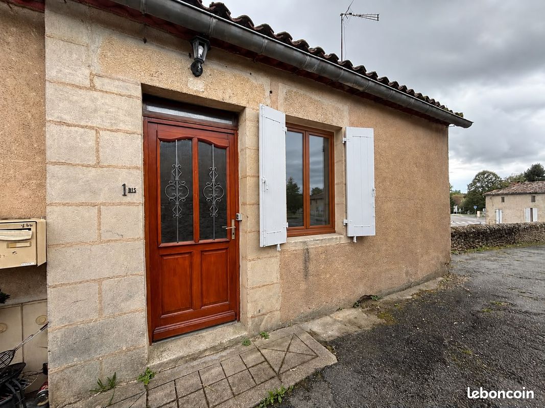 Maison 3 pièces 68 m² · à Sauveterre-de-Guyenne · 68 m² · 650 €/mois