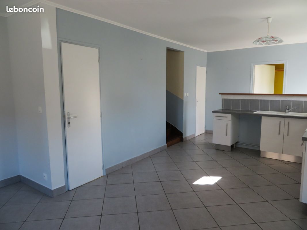Maison 3 pièces 73 m² · à Fleurance · 73 m² · 550 €