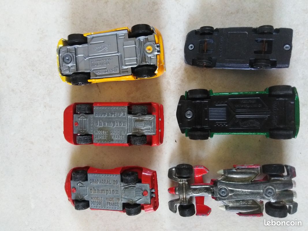 Lot de petite voiture (image 5)
