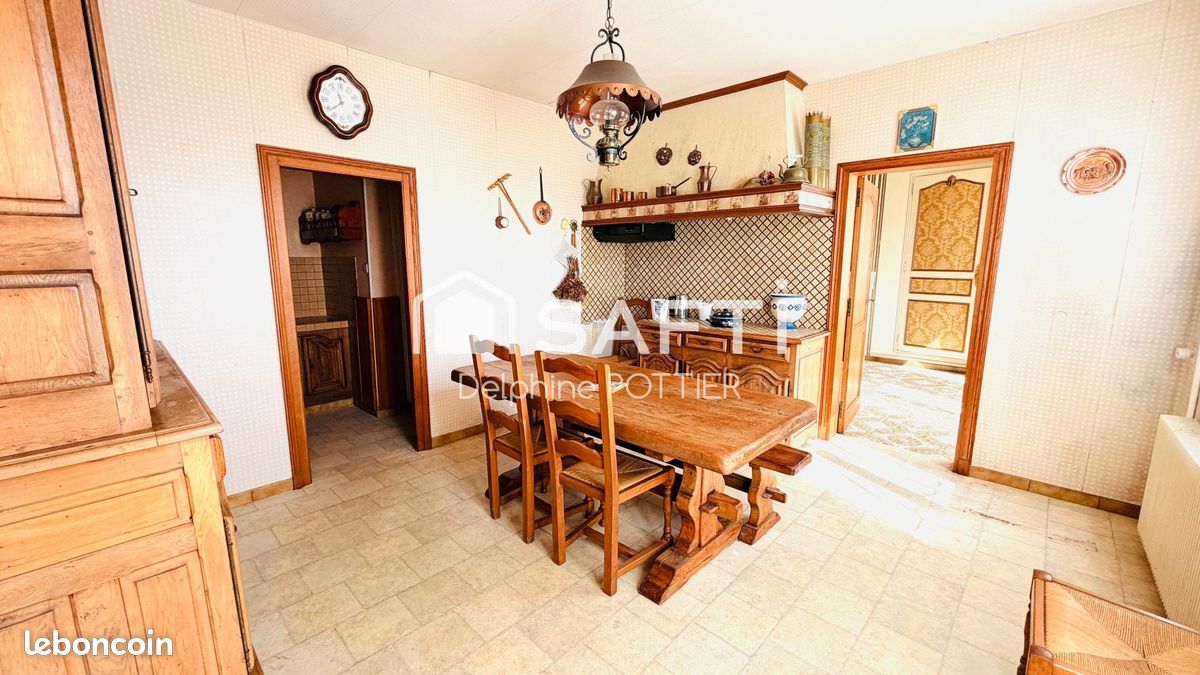 Maison 13 pièces 393 m² (image 2)