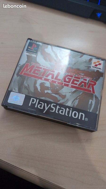 Jeu METAL GEAR SOLID (Big Box) Sur PS1 Jeux vidéo