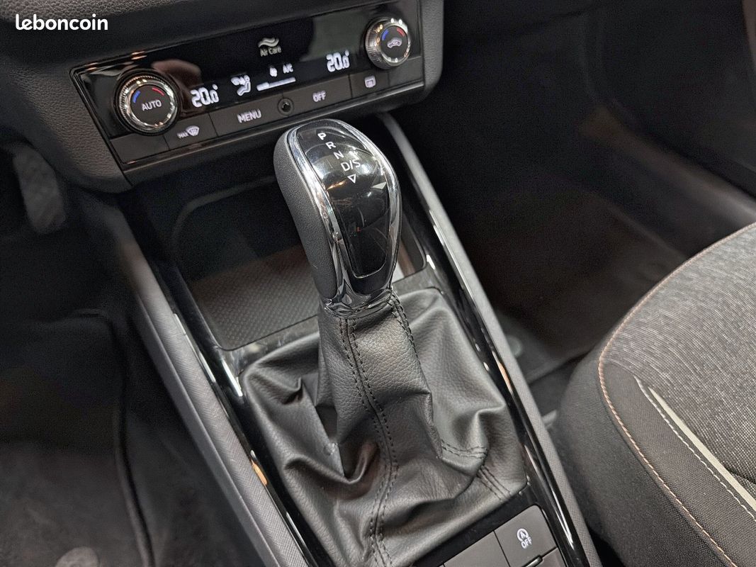 SKODA Scala 1.0 TSI Evo 110 ch DSG7 Style (image 15)
