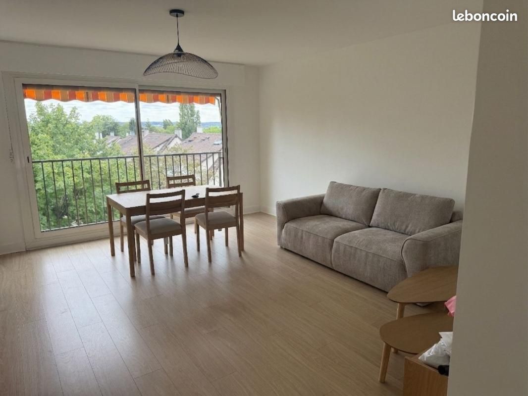 Appartement 2 pièces 60 m² · à Bailly · 60 m² · 1 350 €/mois