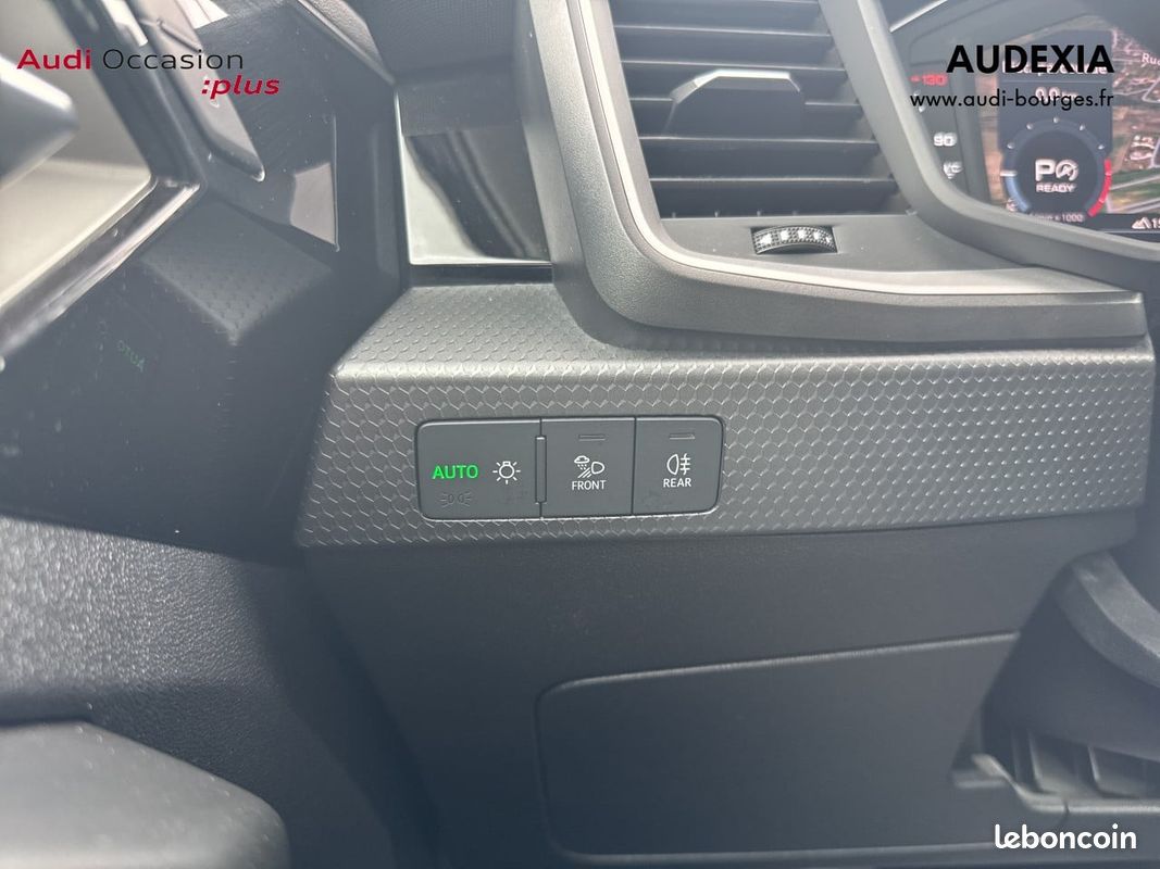 AUDI A1 Allstreet 30 TFSI 110 ch S tronic 7 Avus (image 11)