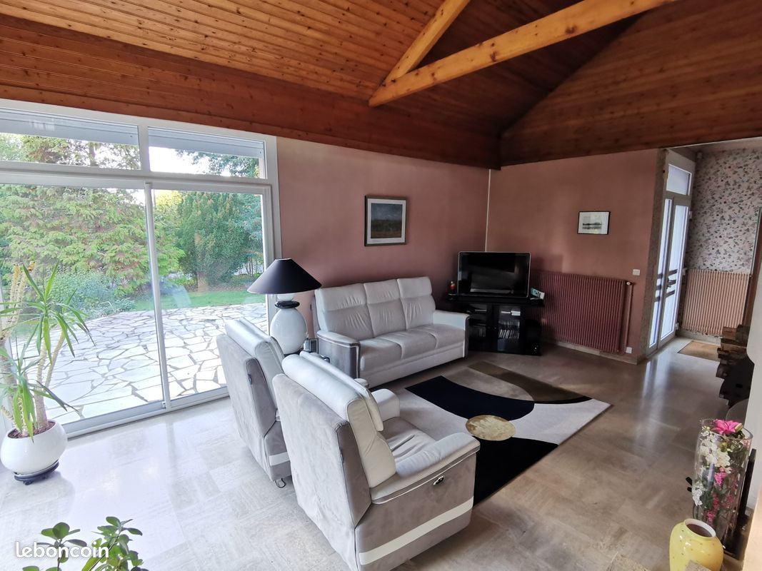 Maison 7 pièces 148 m² · à Verrières-en-Anjou · 148 m² · 372 700 €