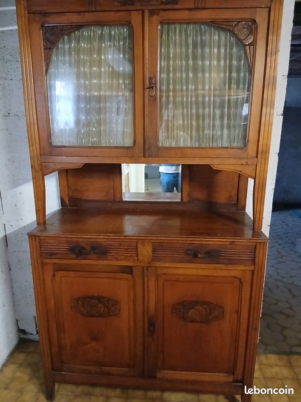 Vente buffet année 50 .longueur 110cm,hauteur totale 205 cm profondeur 35 et 45 cm (image 1)