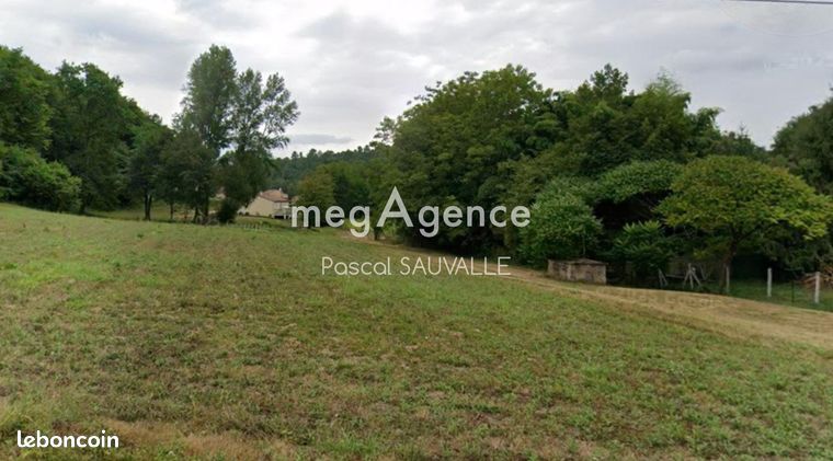 Terrain 3670 m² CAMPSEGRET