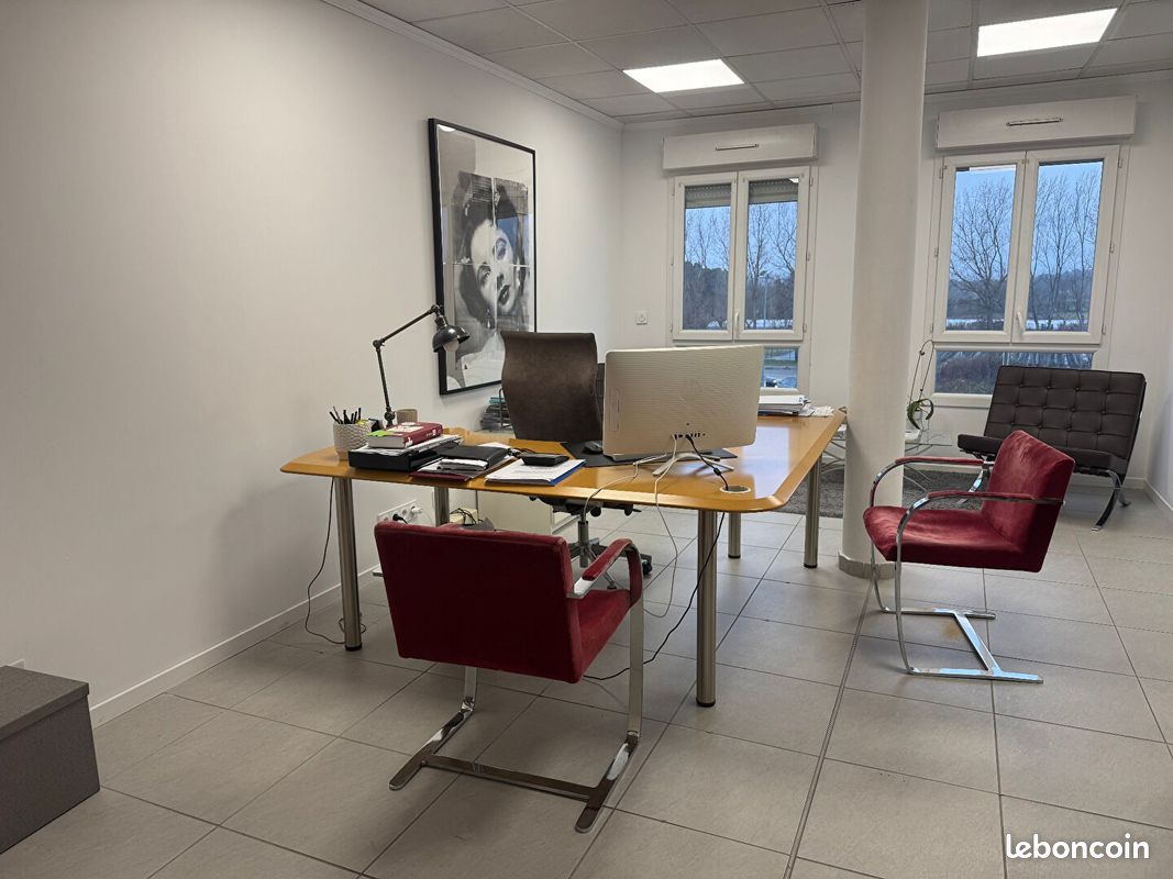 Appartement 4 pièces 108 m² · à Éguilles · 108 m² · 265 000 €