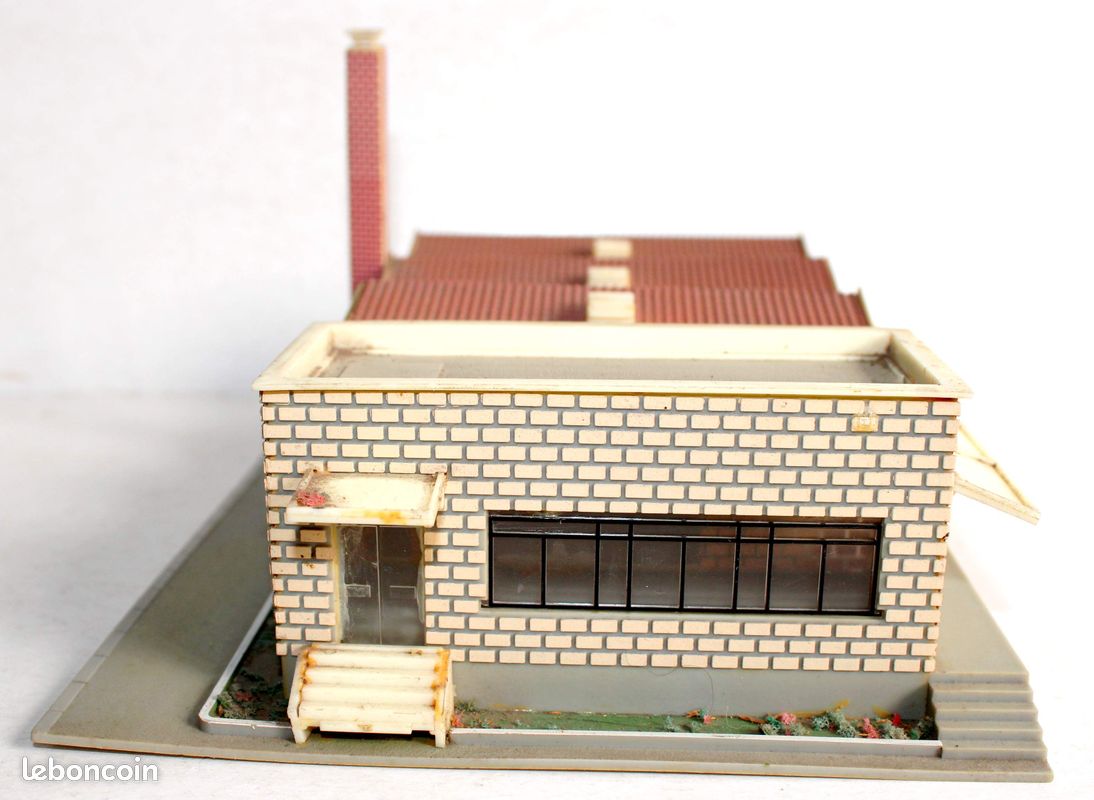 1058 Jouef - Maquettes Montées : Menuiserie / Hangar / Maison - HO 1/87 - France