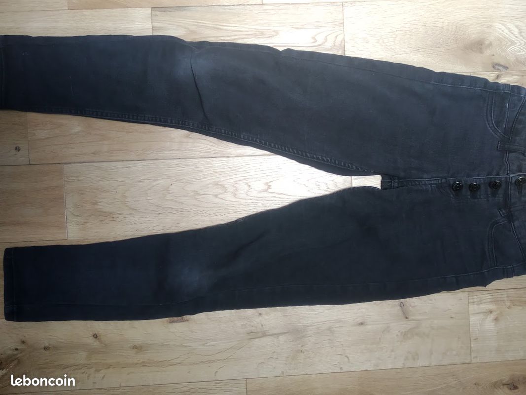Jean slim noir ado de chez jennyfer (image 1)