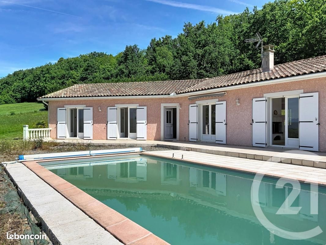 Maison 5 pièces 158 m² · à Beauchalot · 158 m² · 318 000 €