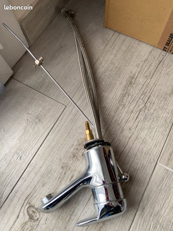 Robinet de salle de bain marque Hasna (image 3)