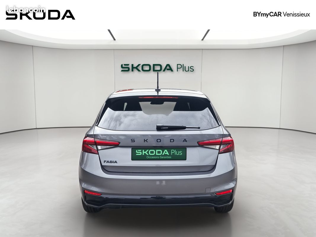 SKODA Fabia 1.0 TSI 116 ch EVO 2 DSG7 Monte-Carlo (image 4)