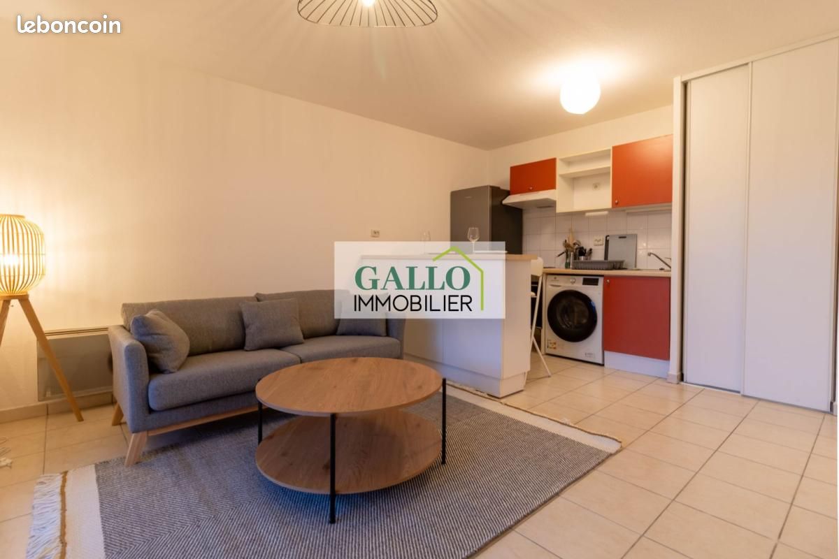 Appartement 2 pièces 35 m² · à Villefontaine · 35 m² · 720 €