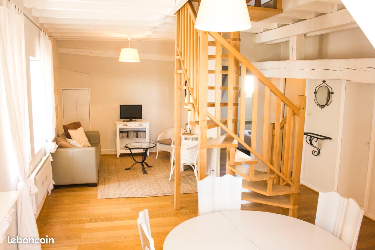 Appartement 3 pièces 65 m² · à Blois · 65 m² · 825 €