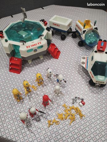 Lot Figurines Playmobil Vintage Astronauts Playmospace Set 3535,3536