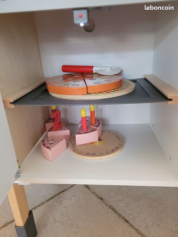 Cuisine enfant en bois (image 13)