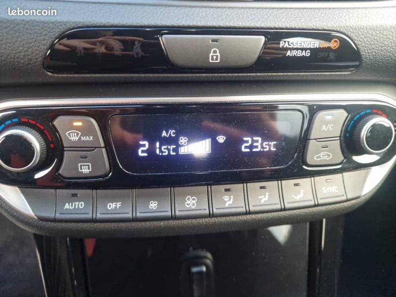 Hyundai i30 SW 1.0 T-GDi 100ch Creative DCT-7 (image 23)