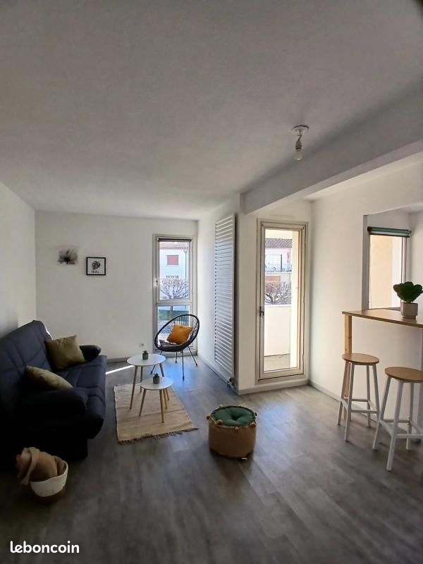 Appartement 1 pièce 29 m² · à Billère · 29 m² · 550 €