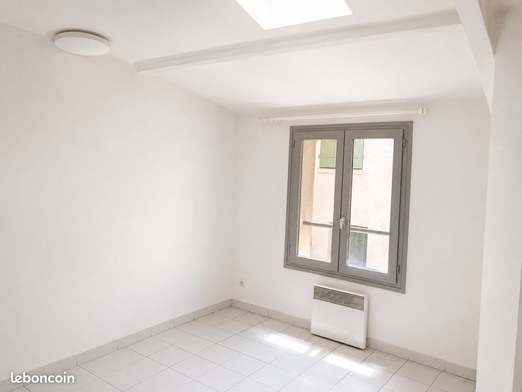 Appartement 3 pièces 33 m² · à Aix-en-Provence · 32,5 m² · 183 000 €