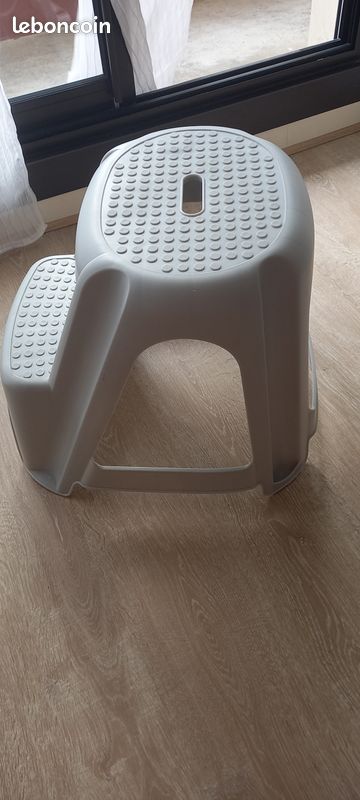 Tabouret 2 marches (image 3)