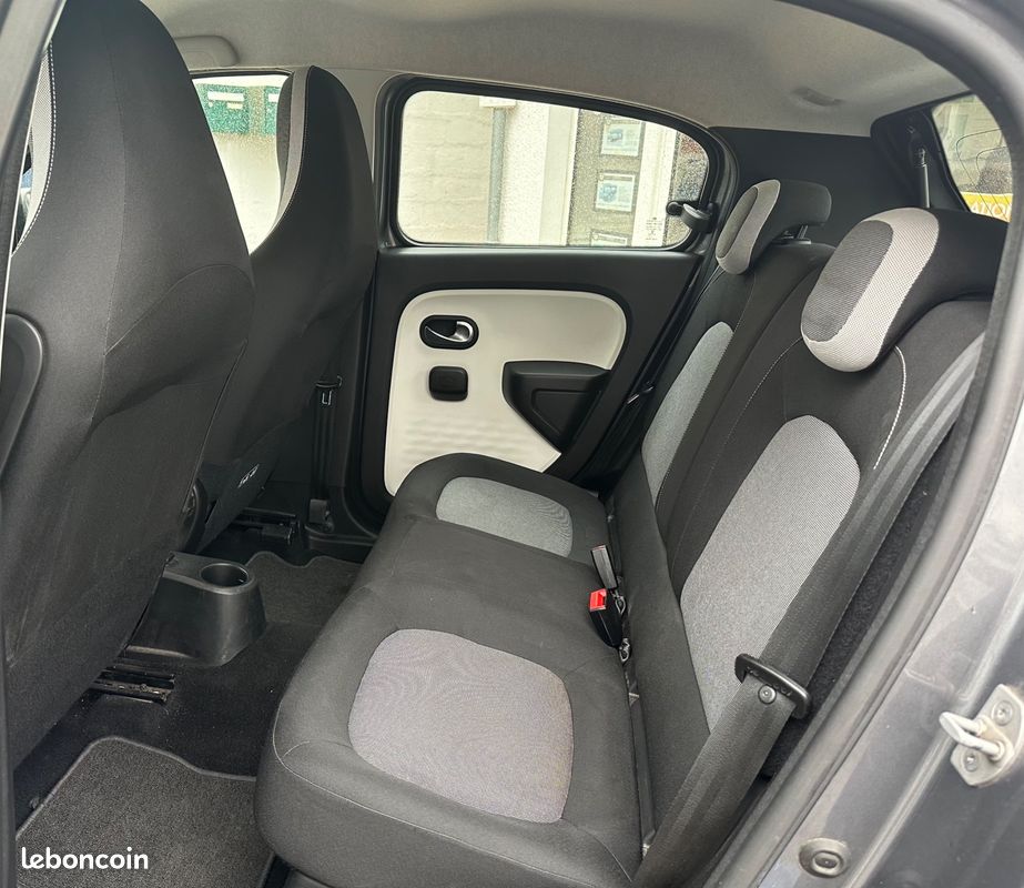 Renault twingo 0.9 tce 90 zen (image 10)