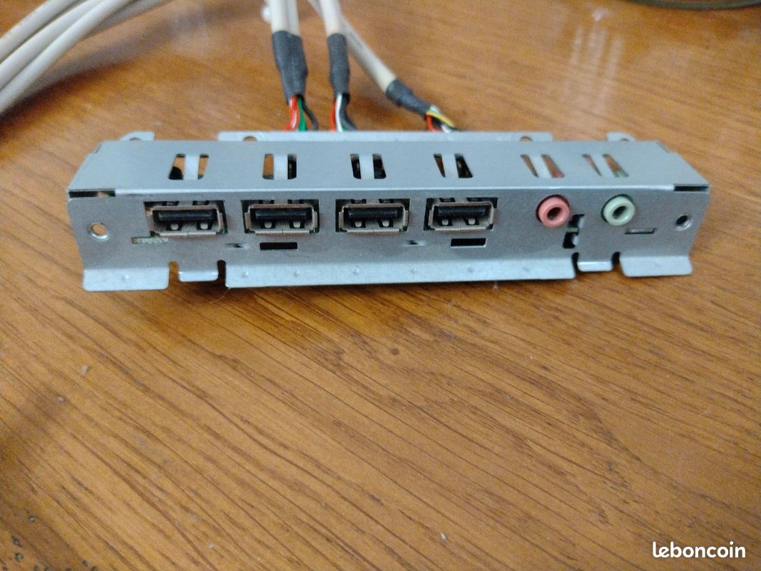 Port USB et port audio pour pc domestique (image 3)