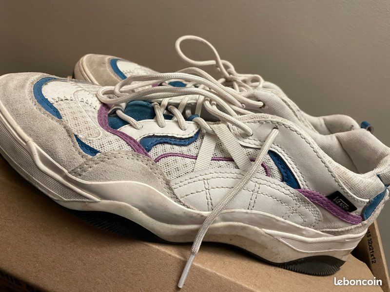 Chaussures baskets Vans pointure 42 (image 4)